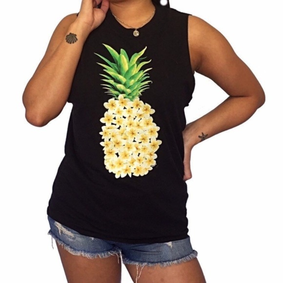 Tops - PINEAPPLE FLOWERS Muscle Tee